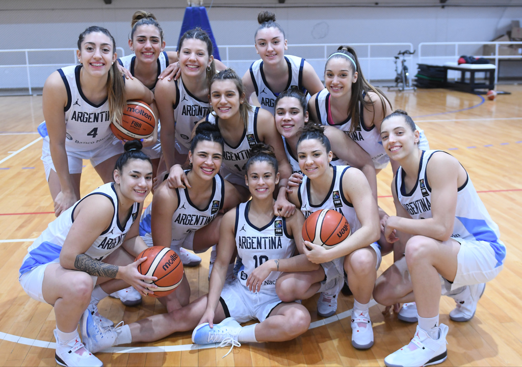 La legión femenina por el mundo