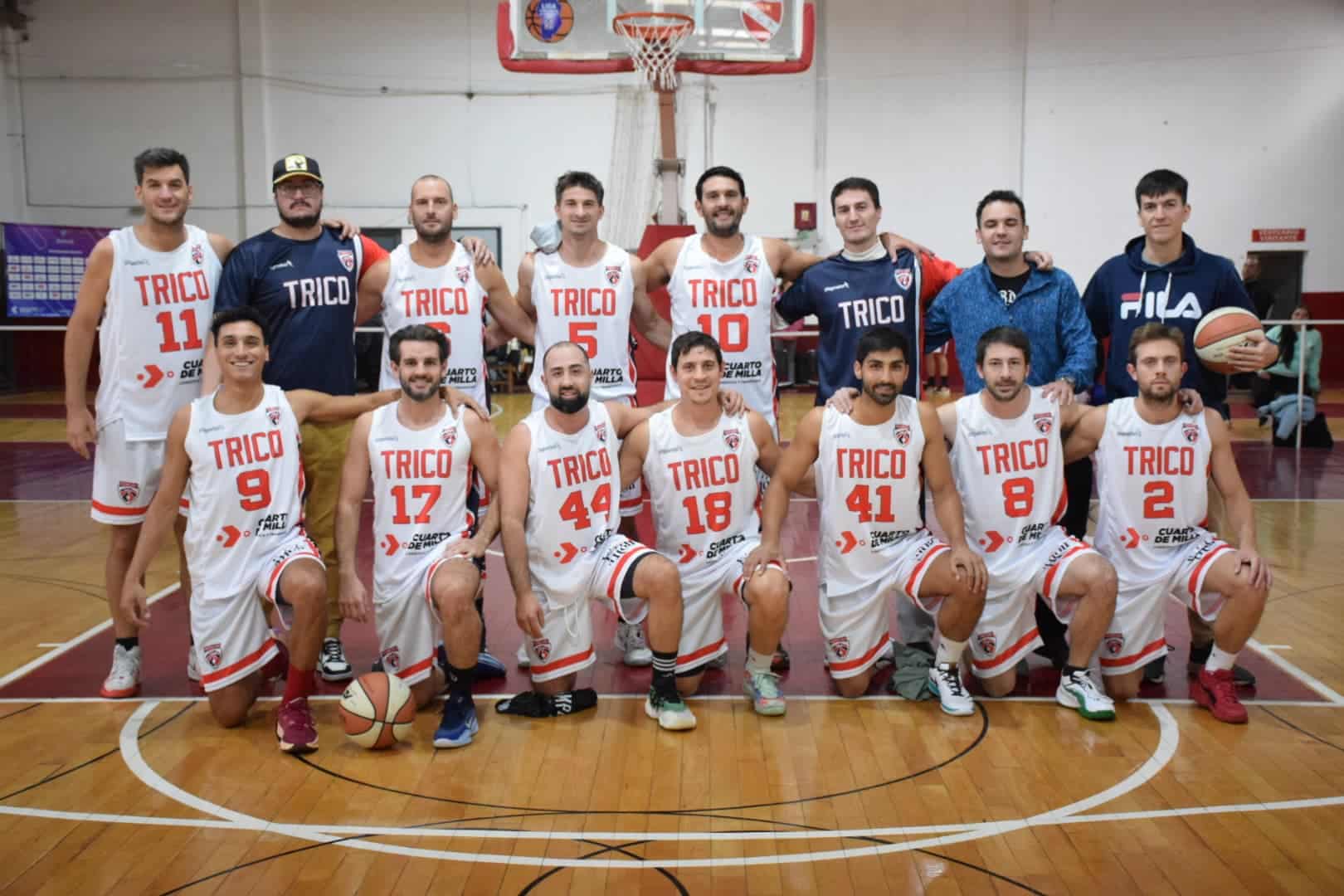 Camino a semifinales – Zona A: Tricolor
