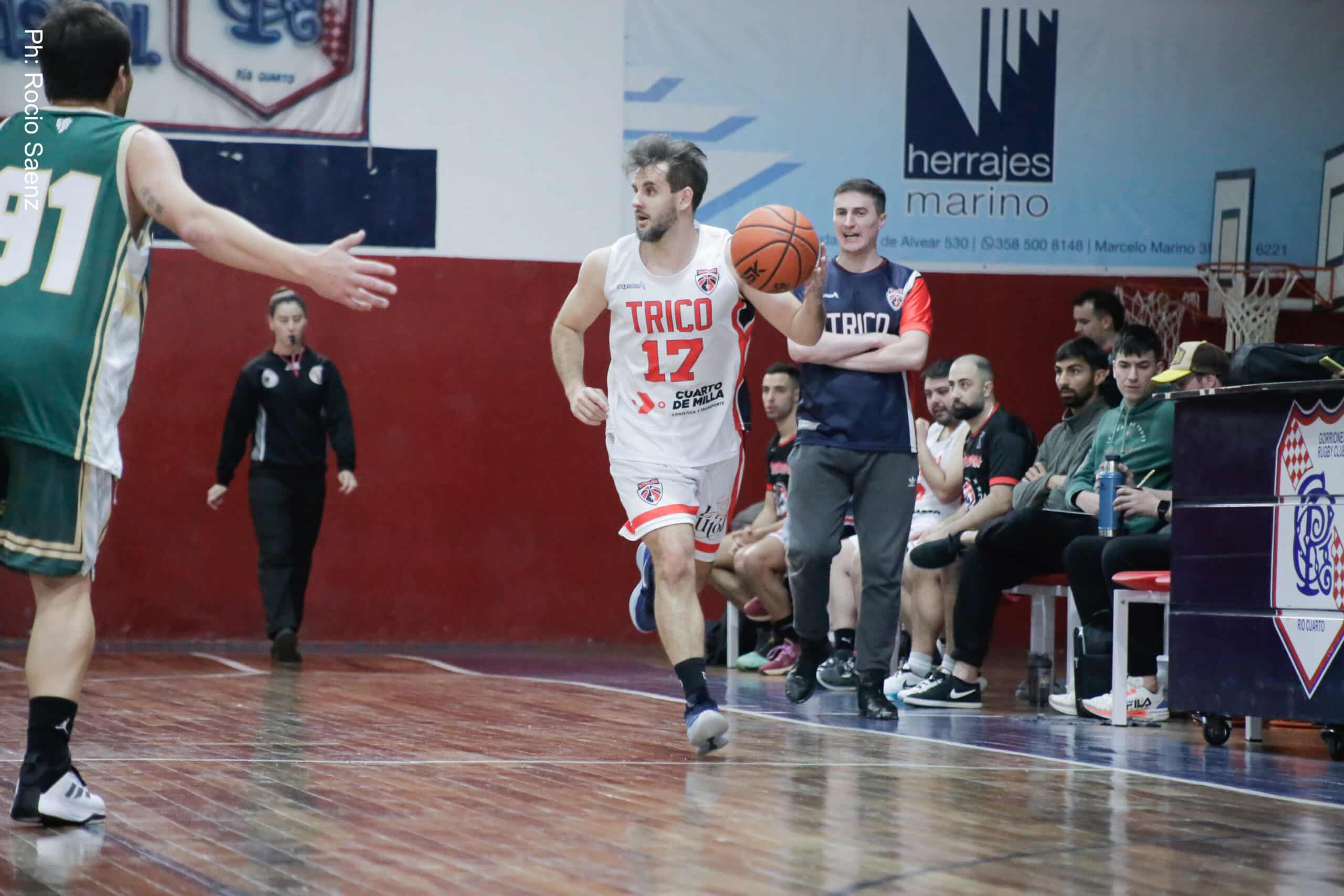 Tricolor busca dar el golpe y acercarse a la cima