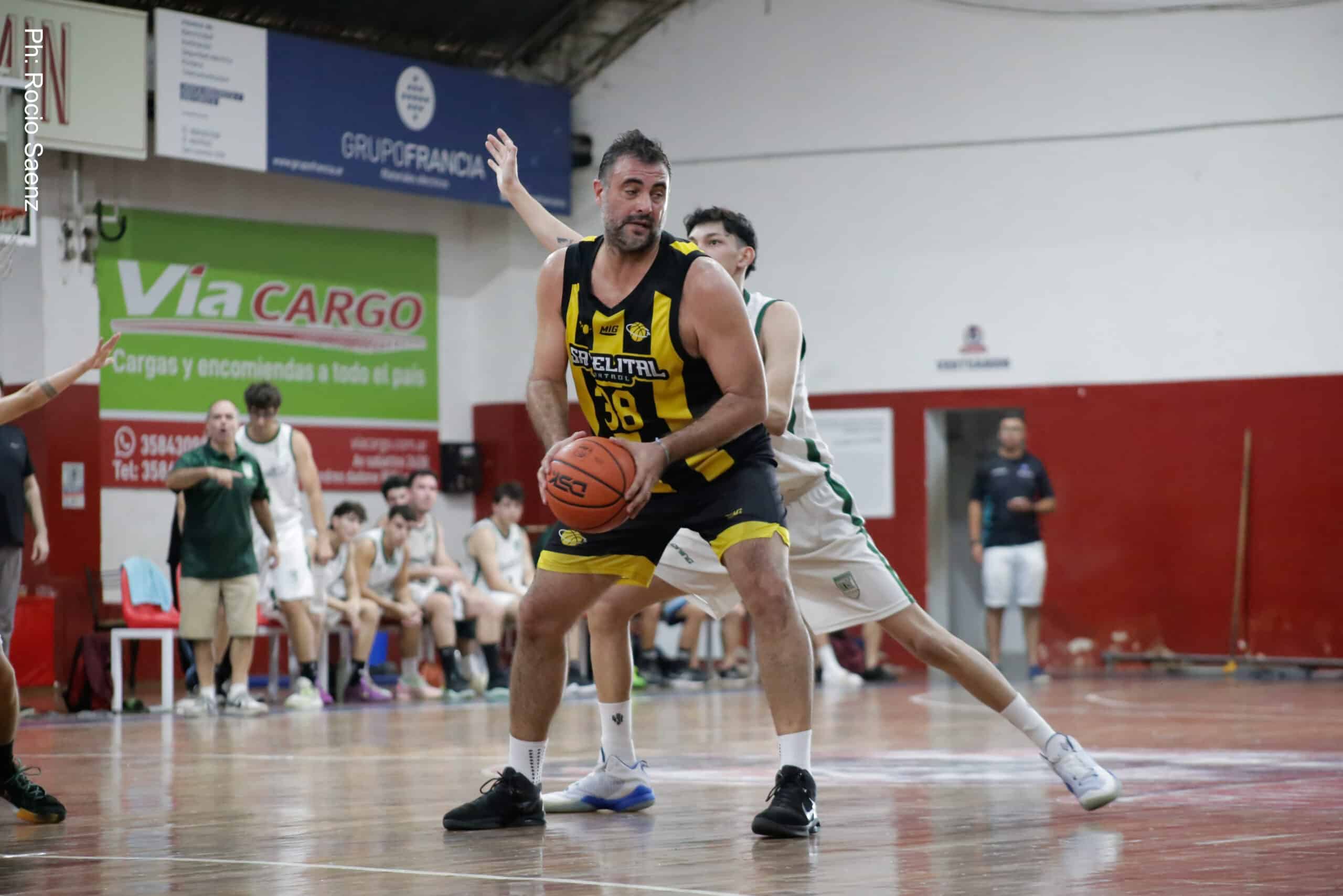La Zona A puso primera en la Superliga de Básquet